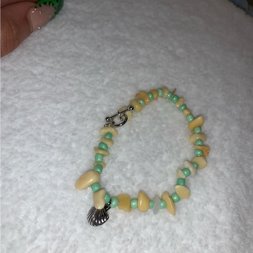 Crystal jewelry